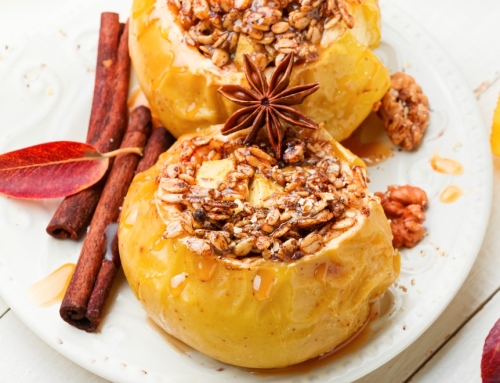Recipe of the Month: Baked Apples with Crumble Topping